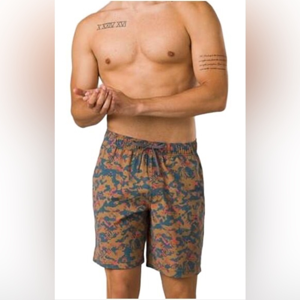 NWT Prana Metric E-Waist Short in Fresca Camo Size XL 8” Inseam
